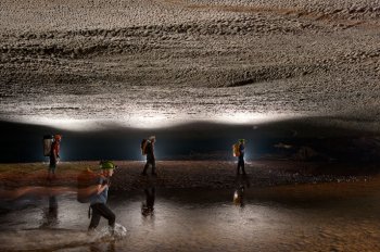 Пещеры мира - Hang Son Doong во Вьетнаме ( фото )