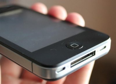 Суровая китайская «жесть» или iPhone 4 из подвалов Поднебесной