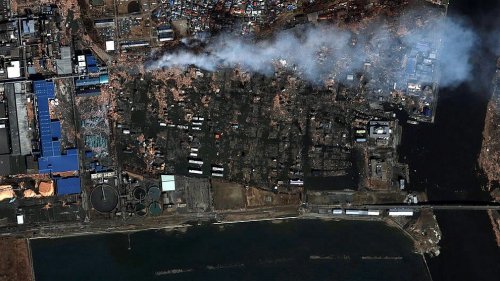 Цунами в Японии. Япония из космоса: до и после ( фото )