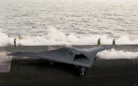 Беспилотник X-47B ( обзор / фото / видео )