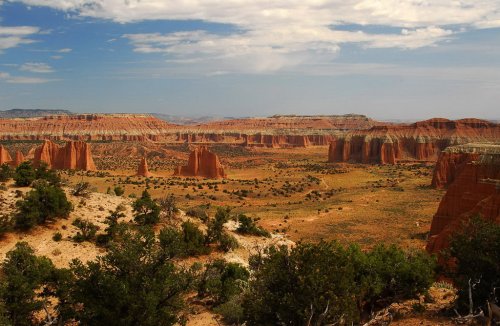 Национальный парк Капитол Риф ( Capitol Reef National Park )